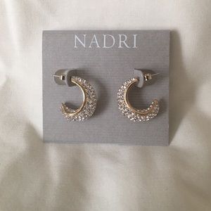 Nadri gold tone earrings